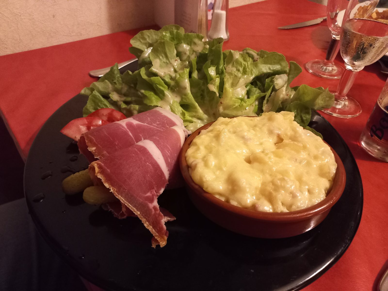 Au Chaudron Gourmand, Volvic